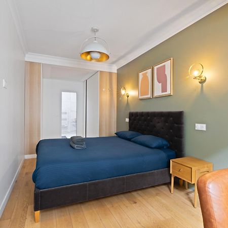 Appartement Quartier Arc De Triomphe 4 Free Netflix Paris Luaran gambar