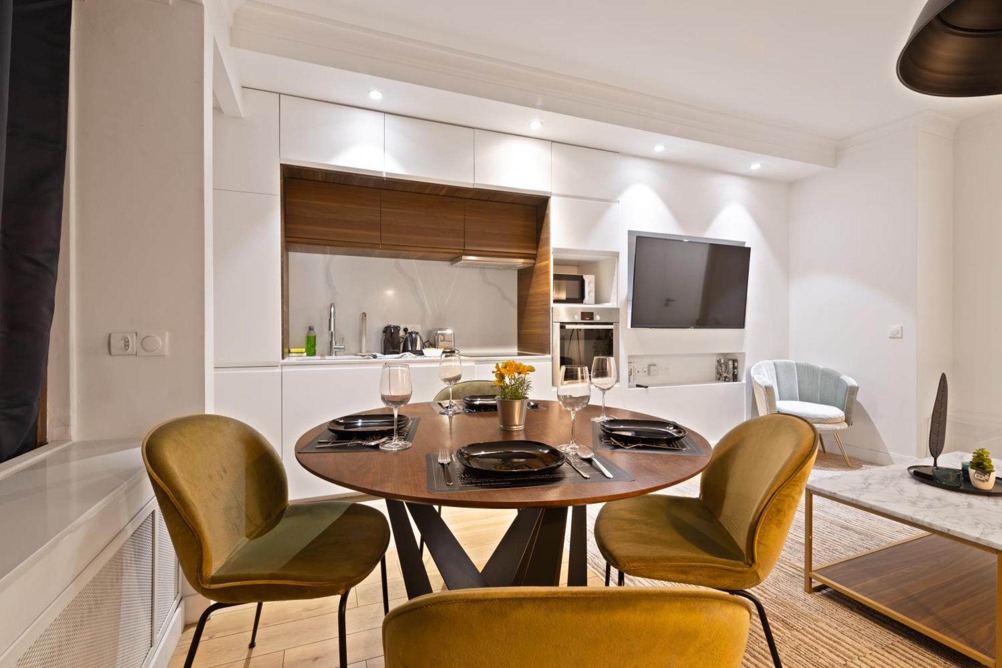 Appartement Quartier Arc De Triomphe 4 Free Netflix Paris Luaran gambar